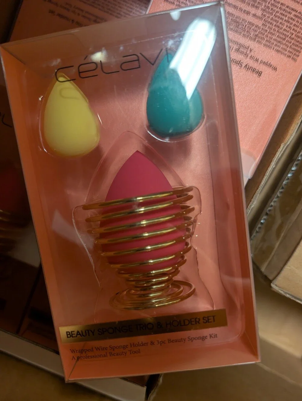 Celavi Beauty Sponge Trio & Gold Holder Set NWT Makeup Blender Set